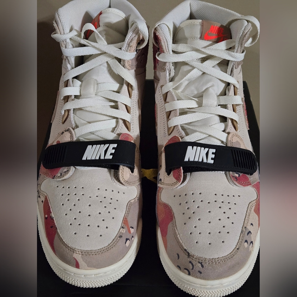 Men's size 13 Nike Legend 312 Camo